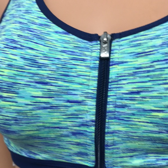 COPY - New condition VSX Sports Bra S 34D - Picture 4 of 8